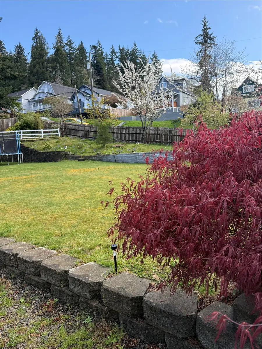 1919 Riddell Street, Raymond, WA 98577 - #3