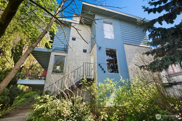 3438 14th Avenue W, Seattle, WA 98119