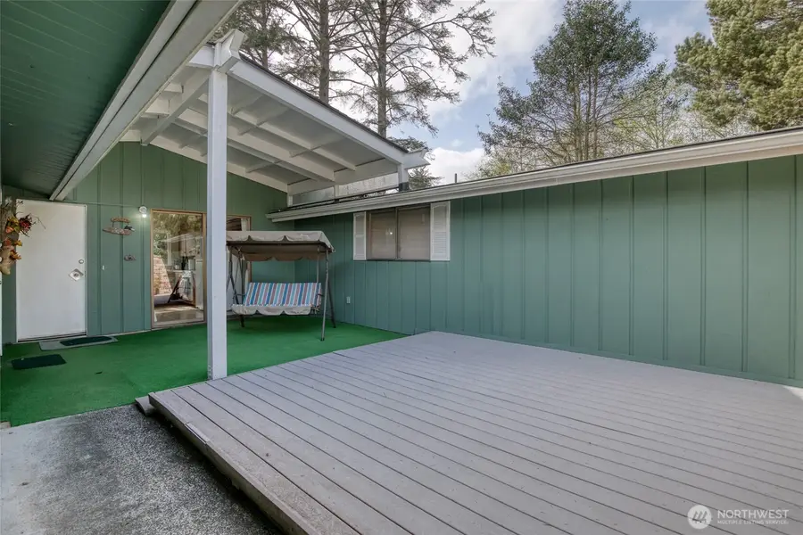 483 Dolphin Avenue Ne, Ocean Shores, WA 98569 - #3