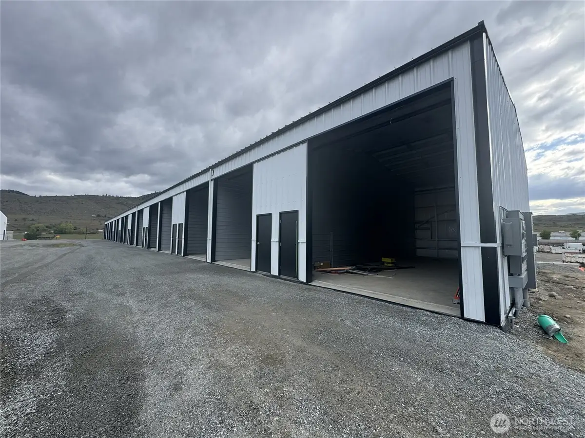 73 E Shop Avenue #B18, Chelan, WA 98816 - #1