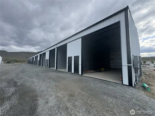 73 E Shop Avenue #B18, Chelan, WA 98816