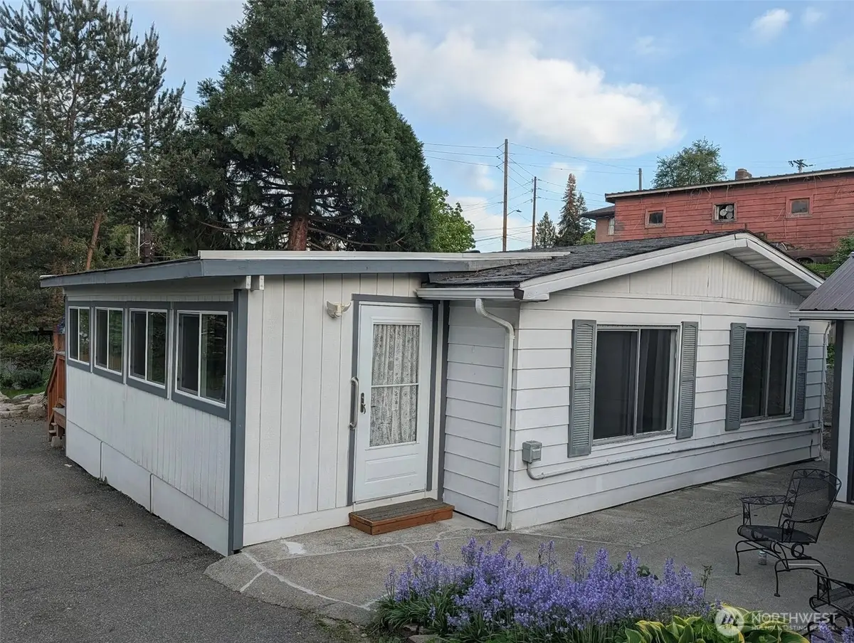 12839 37th Avenue S, Tukwila, WA 98168 - #1