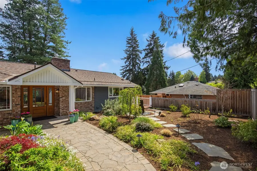 16526 37th Avenue Ne, Lake Forest Park, WA 98155 - #3