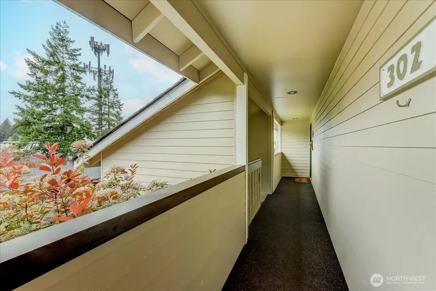 14312 126th Avenue Ne #A302, Kirkland, WA 98034 - #2