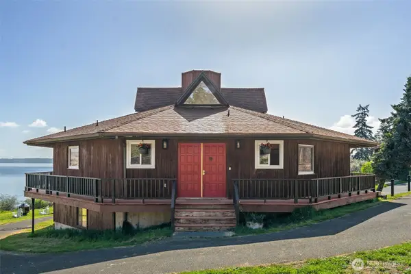 10601 87th Street Ct, Anderson Island, WA 98303