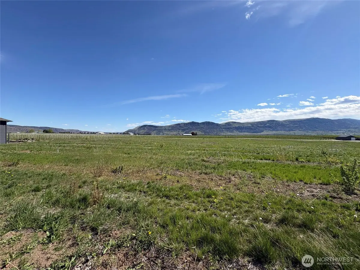 0 S Ward Avenue, East Wenatchee, WA 98802 - #1