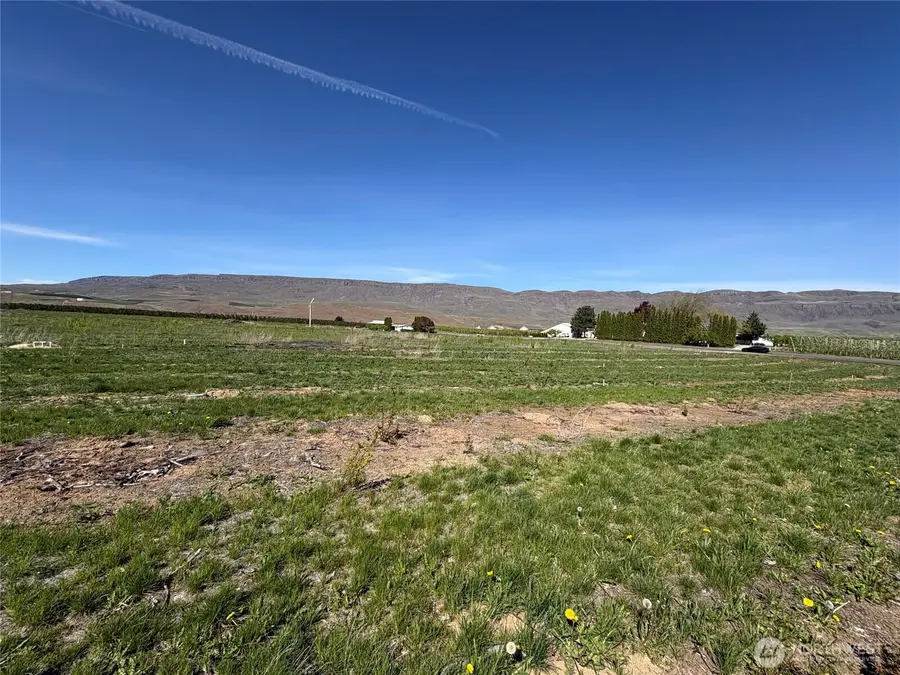 0 S Ward Avenue, East Wenatchee, WA 98802 - #3