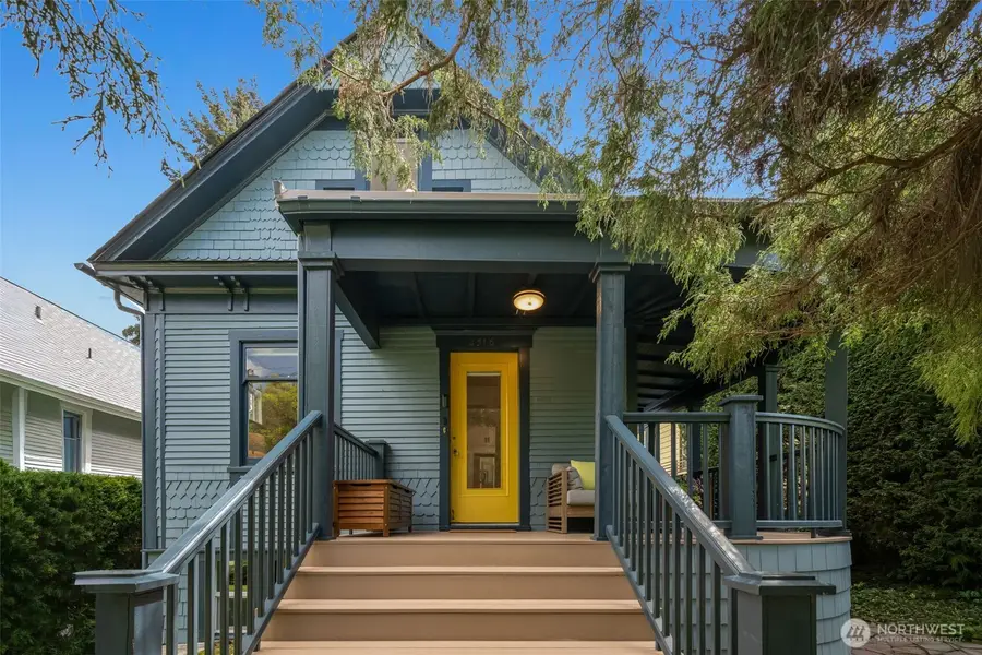 2516 3rd Avenue W, Seattle, WA 98119 - #2