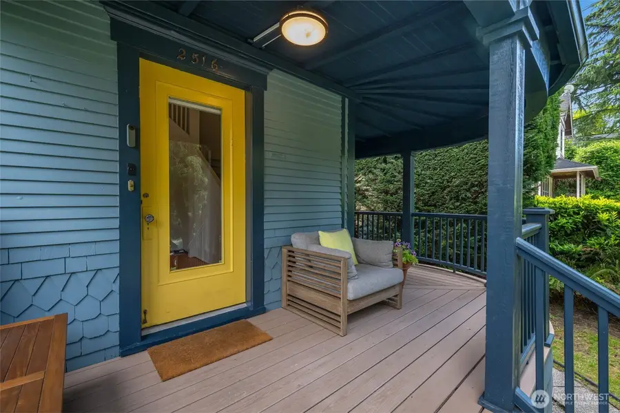 2516 3rd Avenue W, Seattle, WA 98119 - #3