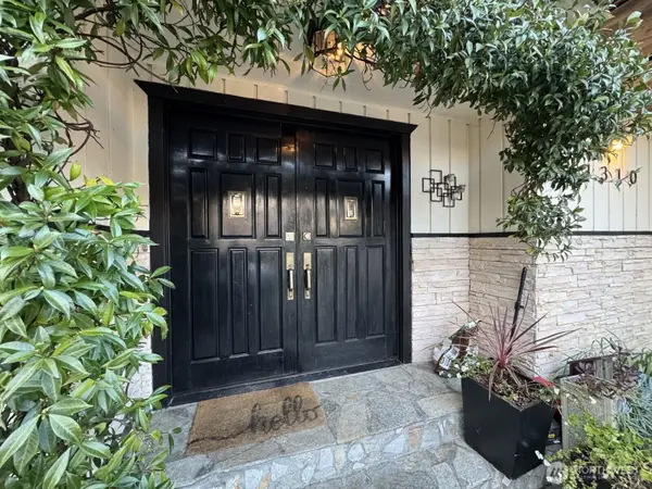 1310 N Heatherwood W, Tacoma, WA 98406