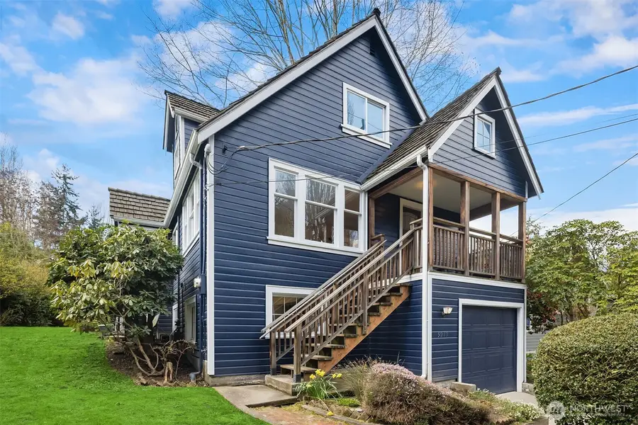 9213 25th Avenue Ne, Seattle, WA 98115 - #3