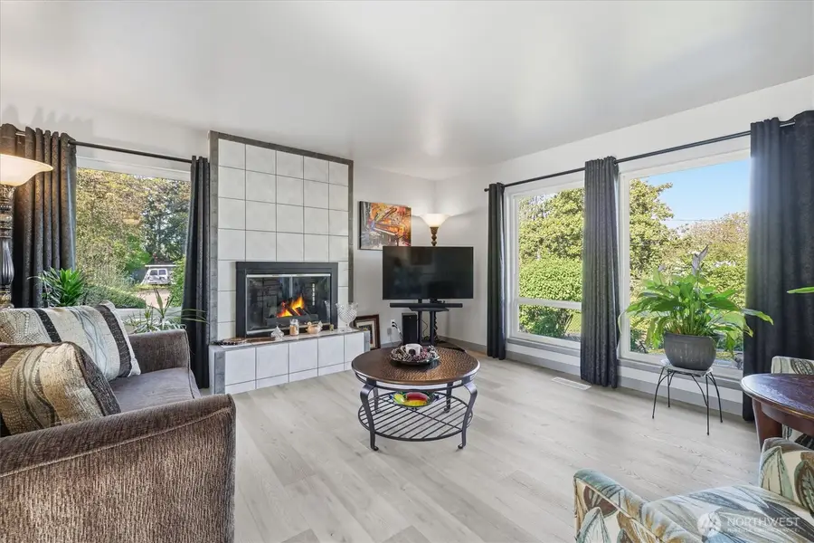 4041 S 150th Street, Tukwila, WA 98188 - #2