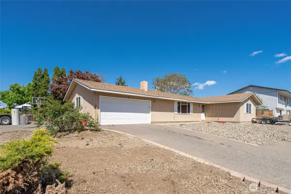 1121 Jean St Se, East Wenatchee, WA 98802