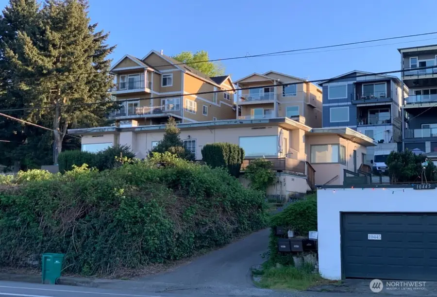 10451 Rainier Avenue S, Seattle, WA 98178 - #2
