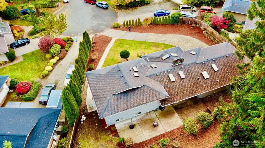 1135 147th Pl Ne, Bellevue, WA 98007 - #3