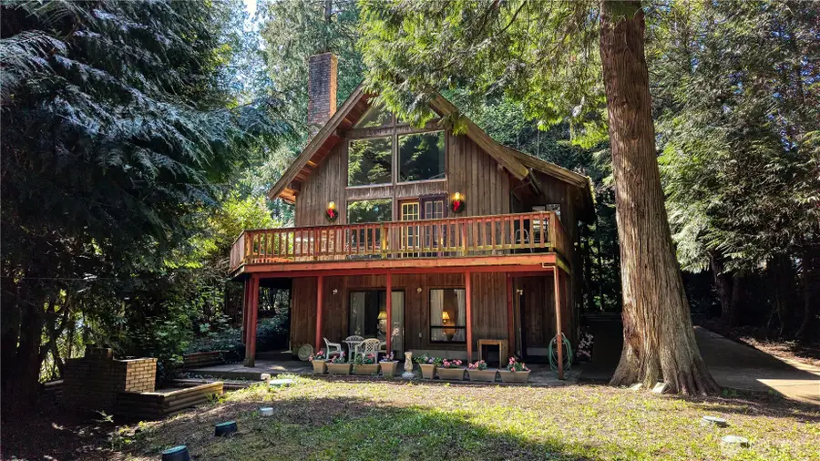 1881 Cliff Road, Point Roberts, WA 98281 - #3