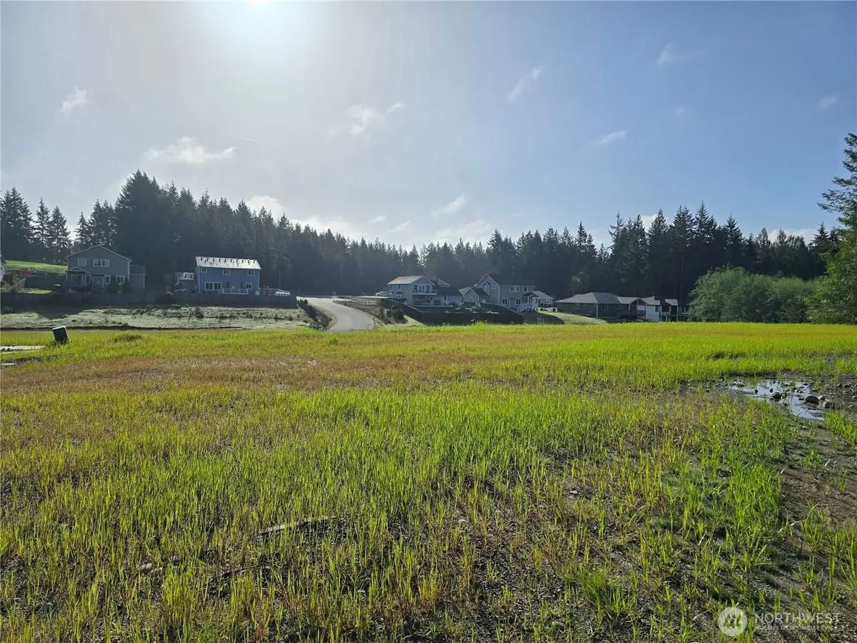 140 E Donbob Lane #18, Allyn, WA 98524 - #1