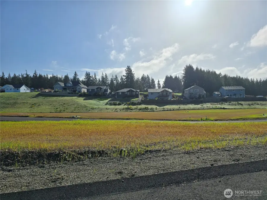 111 E Donbob Lane #20, Allyn, WA 98524 - #2