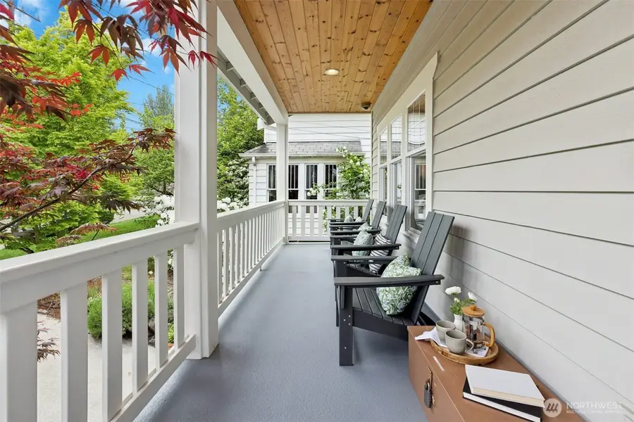 621 NE 77th Street, Seattle, WA 98115 - #3
