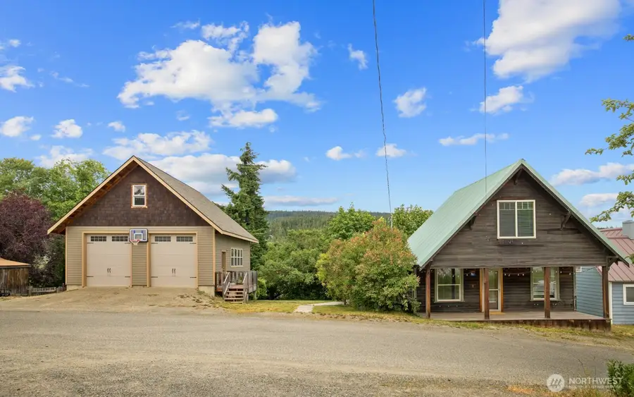 313 S 2nd Street, Roslyn, WA 98941 - #2