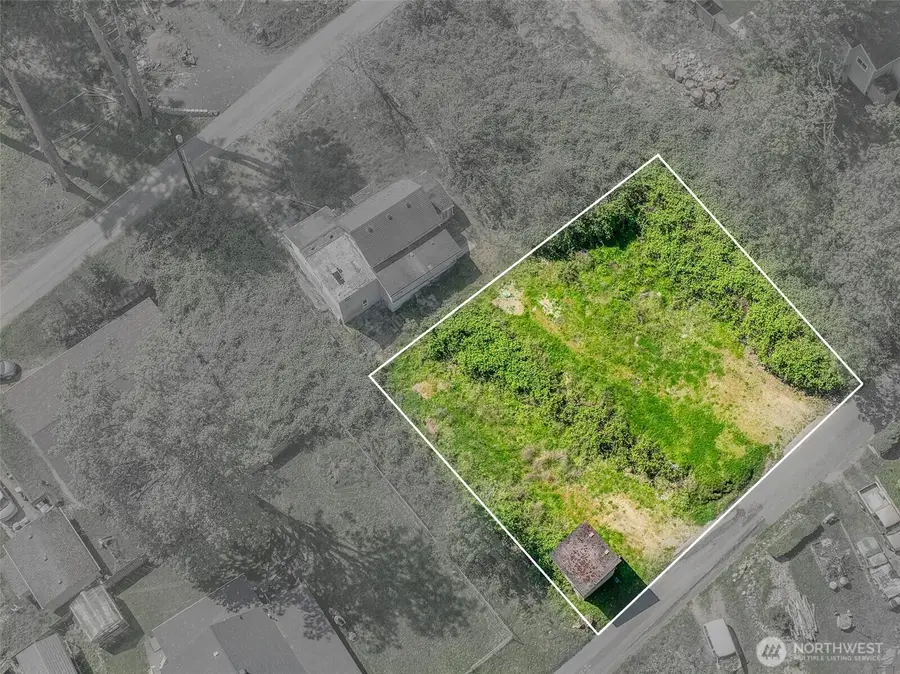 2329 NE Fruitland Drive, Bremerton, WA 98310 - #2