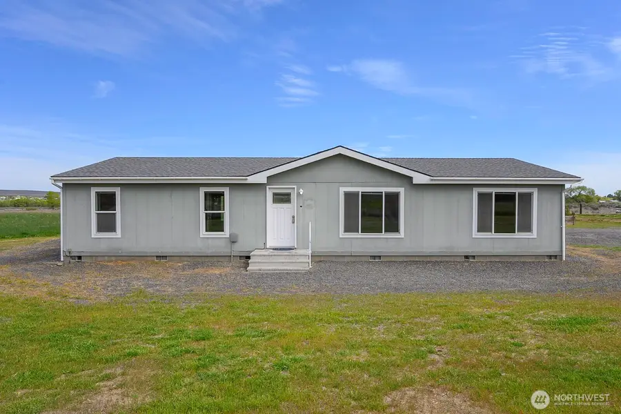 19373 Division Road Nw, Soap Lake, WA 98851 - #2