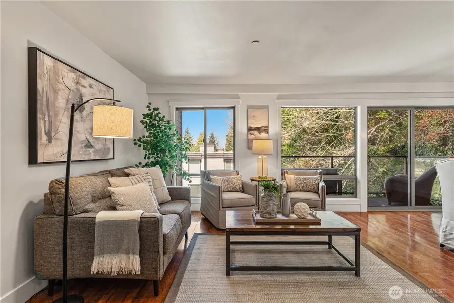 3212 81st Place Se #C301, Mercer Island, WA 98040 - #2