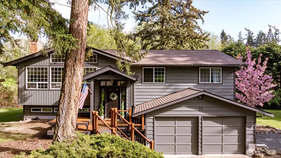 32 Ponderosa Drive, Oak Harbor, WA 98277 - #2
