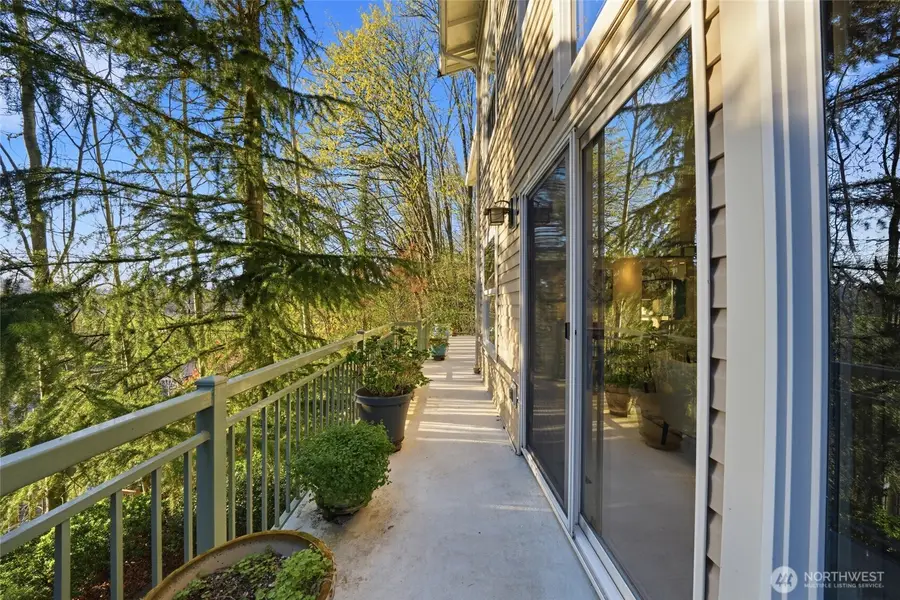 4525 47th Avenue S, Seattle, WA 98118 - #3