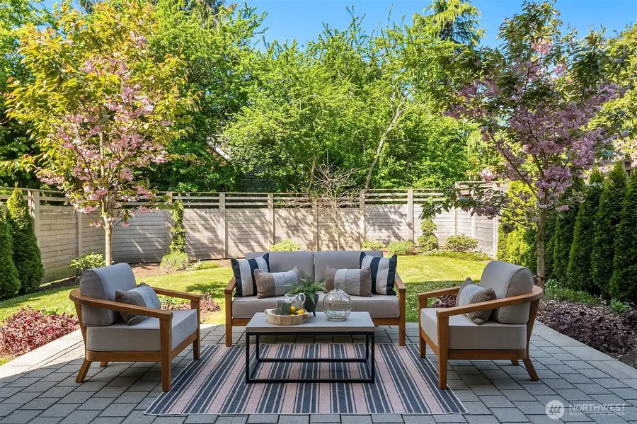 3023 65th Avenue Sw, Seattle, WA 98116 - #2