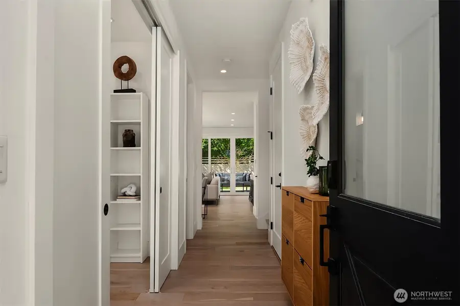 3023 65th Avenue Sw, Seattle, WA 98116 - #3