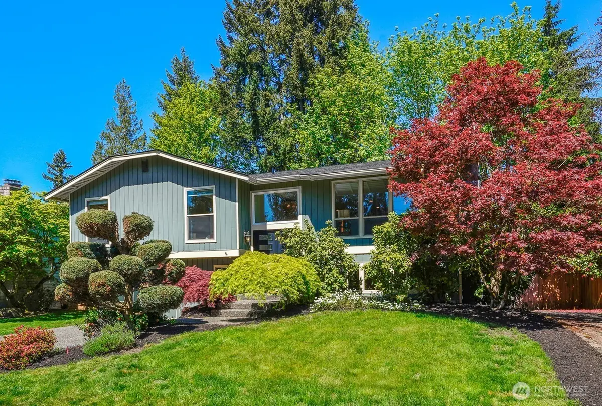 8910 NE 195th Street Ne, Bothell, WA 98011 - #1