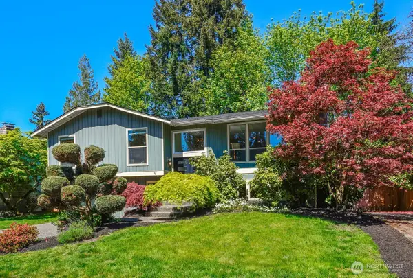 8910 NE 195th Street Ne, Bothell, WA 98011