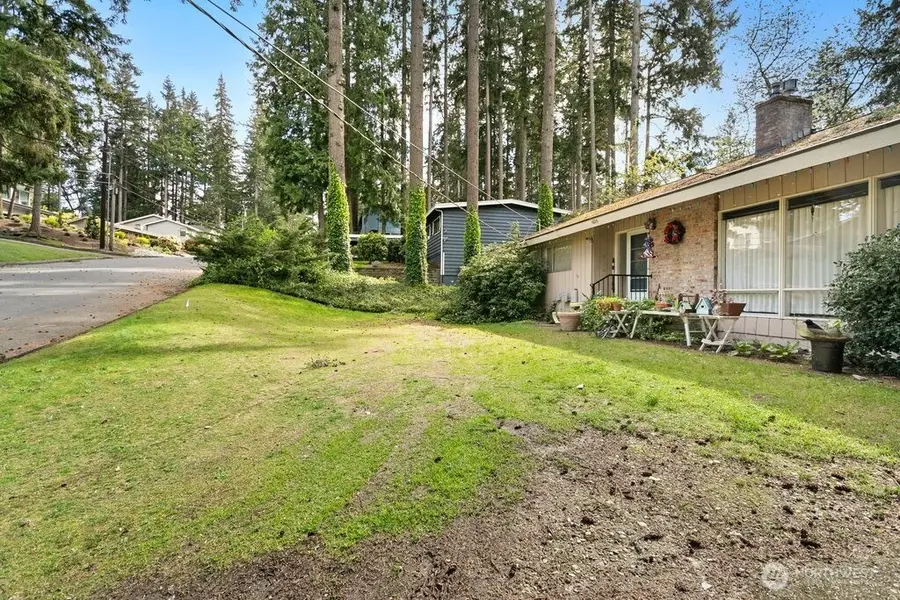 1605 153rd Avenue Se, Bellevue, WA 98007 - #2