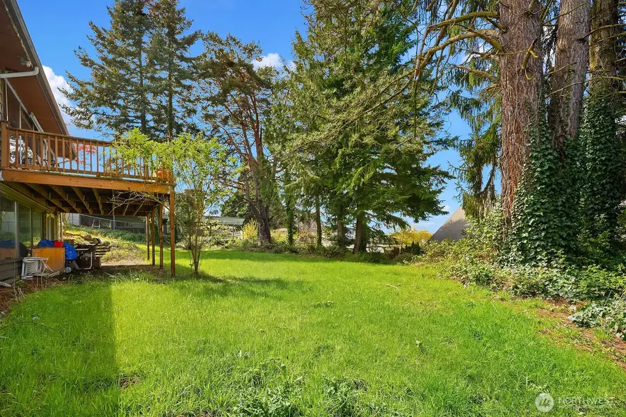 3737 Park Avenue N, Renton, WA 98056 - #3