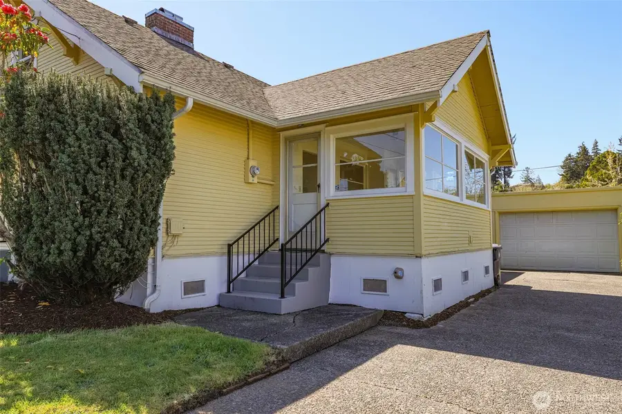 1320 4th Street, Cosmopolis, WA 98537 - #3