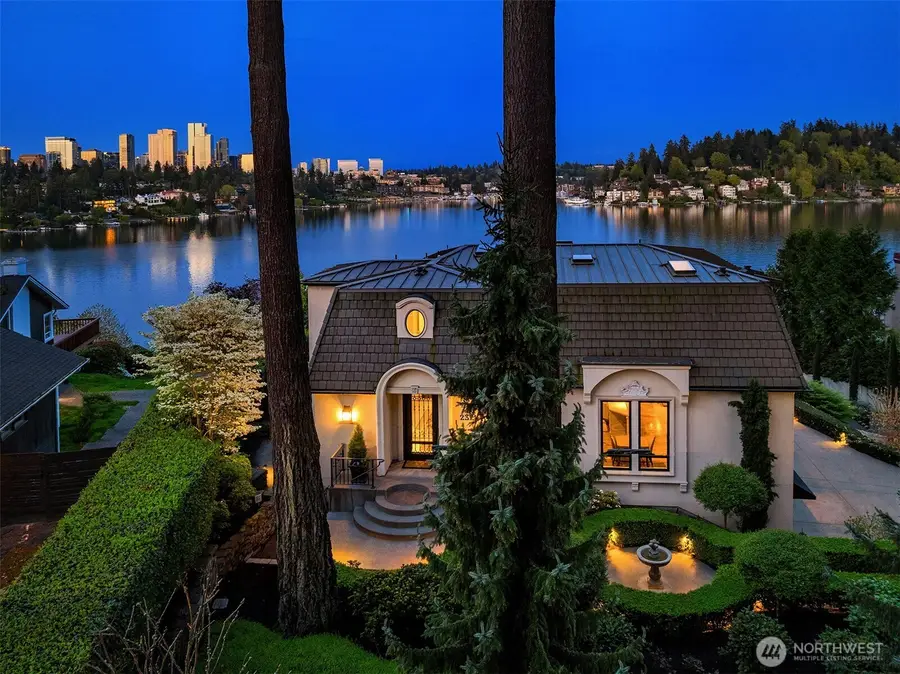 232 Overlake Drive E, Medina, WA 98039 - #2