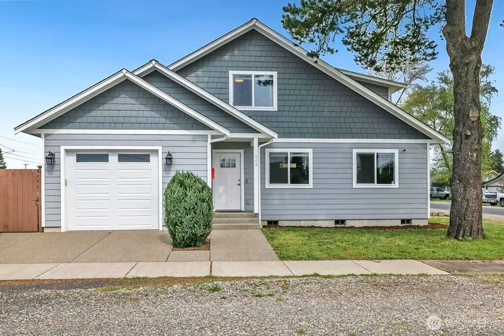 903 Atherton Street, Centralia, WA 98531 - #1