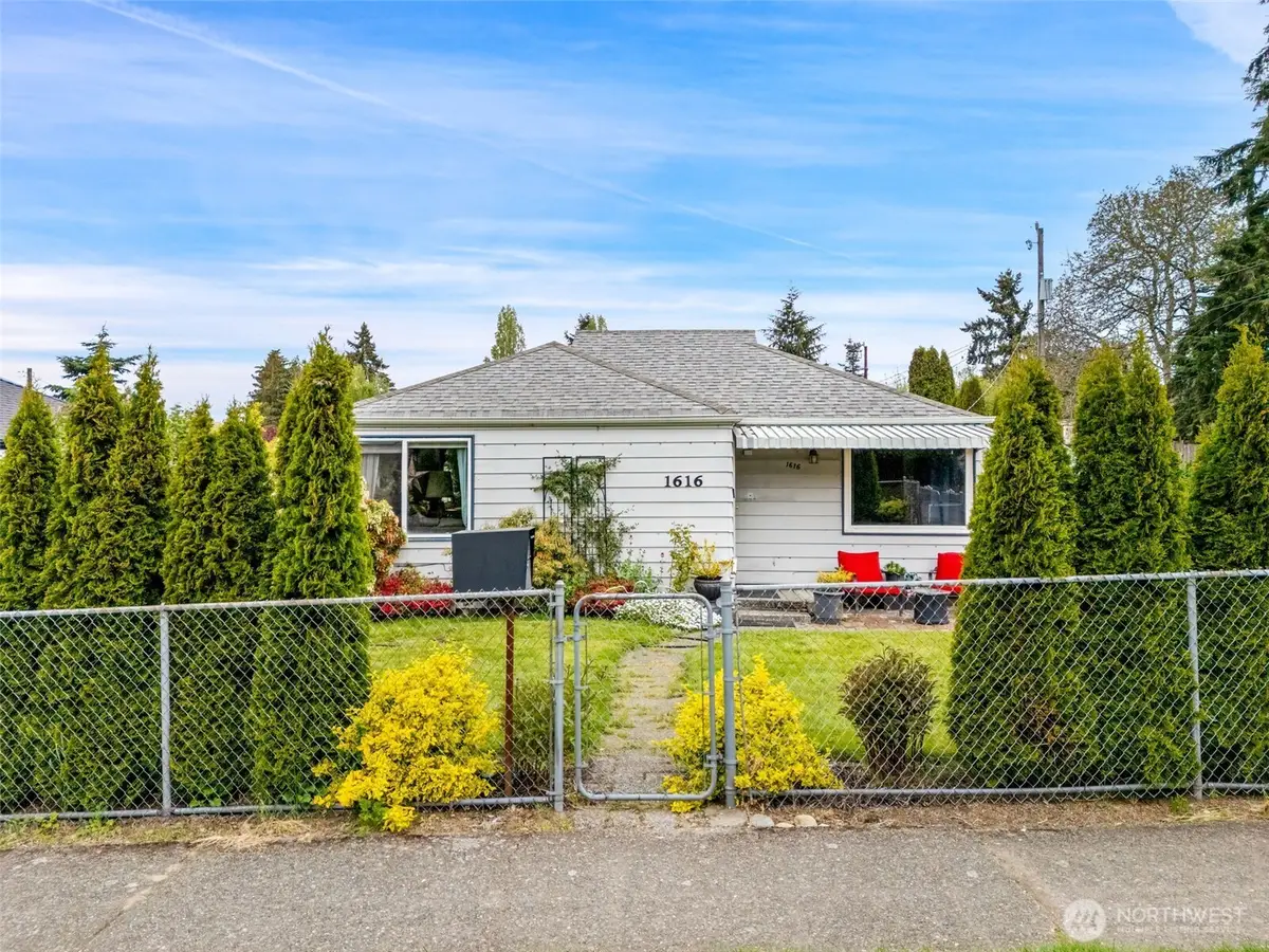 14708 SW Thistle Street, Seattle, WA 98106 - #1