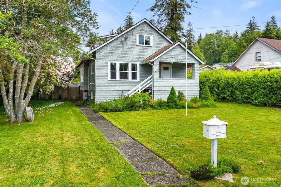 1102 Tecumseh Street, Aberdeen, WA 98520 - #3
