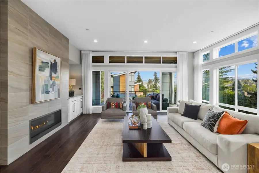 16908 SE 34th Street, Bellevue, WA 98008 - #2