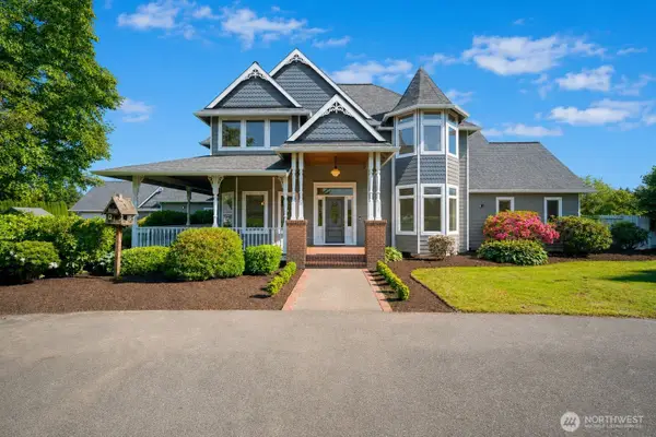 5452 Northwest Drive, Bellingham, WA 98226