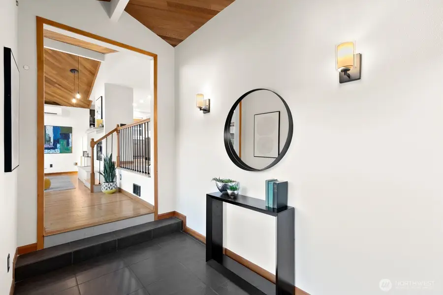 3219 34th Avenue W, Seattle, WA 98199 - #3