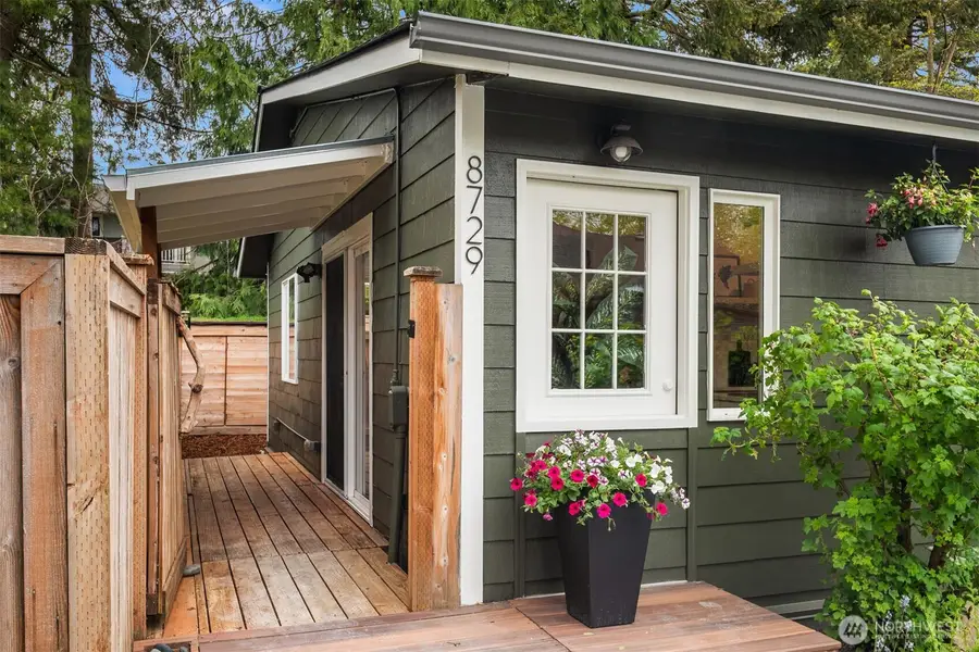 8729 12th Avenue Nw, Seattle, WA 98117 - #3