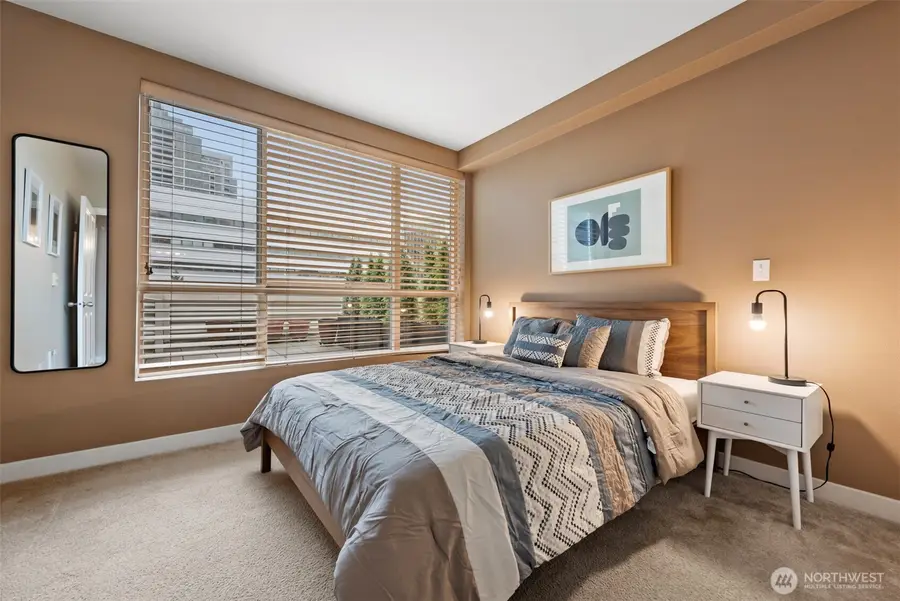 300 110th Avenue Ne #515, Bellevue, WA 98004 - #3