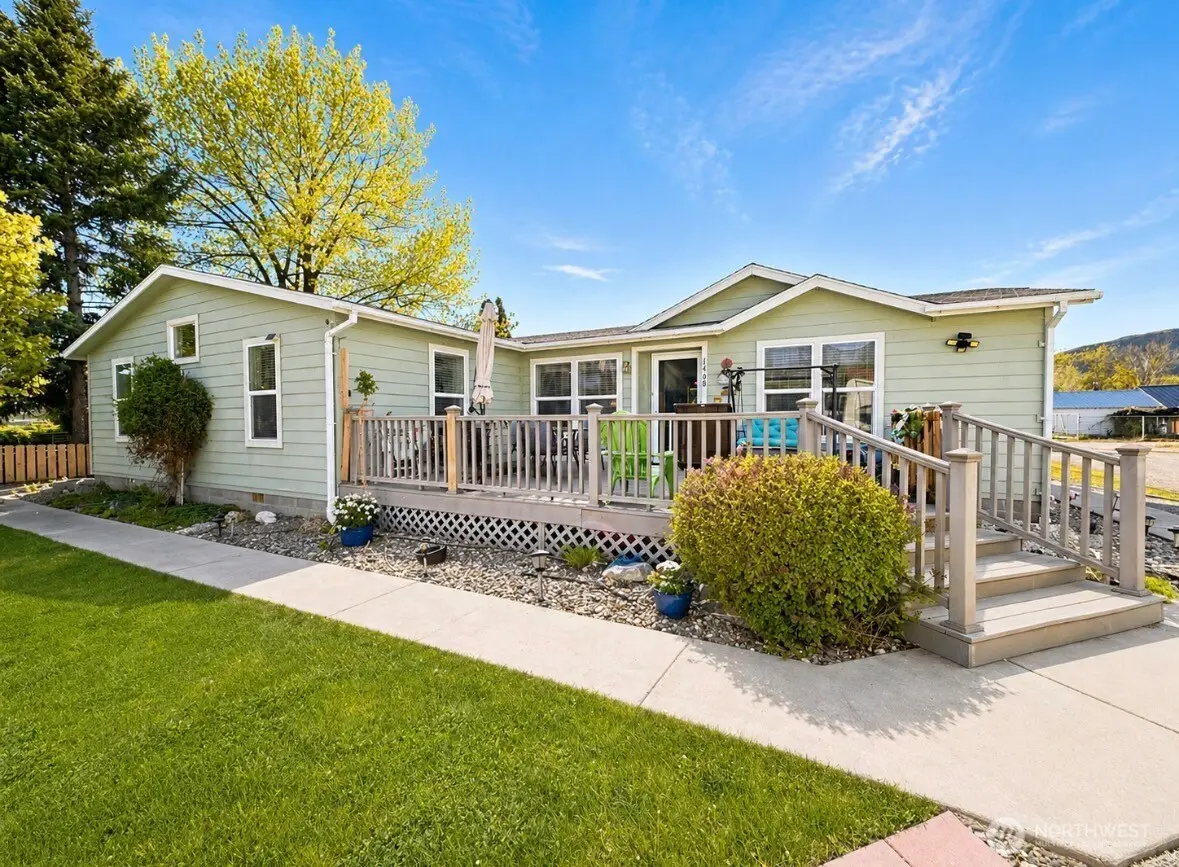 1408 Elm Street, Oroville, WA 98844 - #1