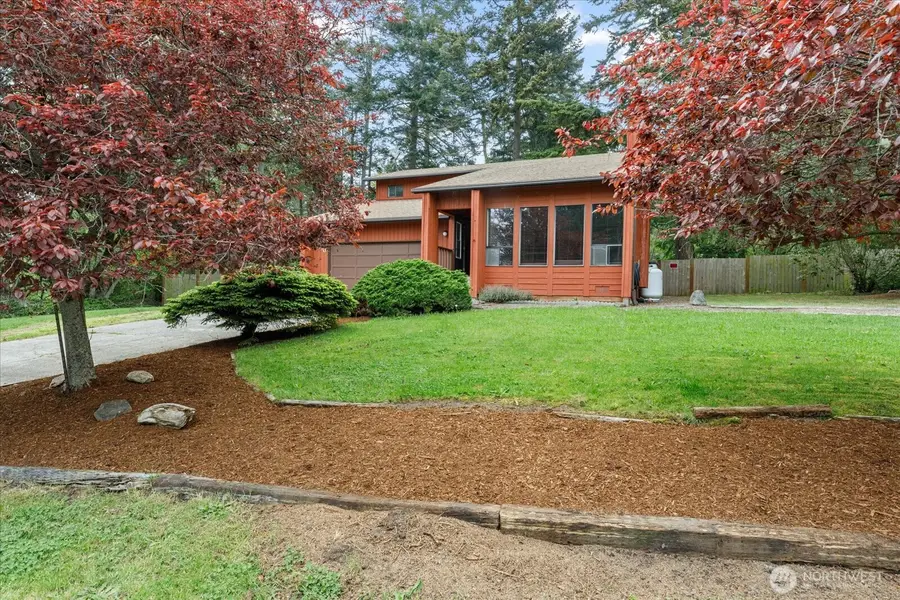 2190 Norcliffe Way, Oak Harbor, WA 98277 - #2