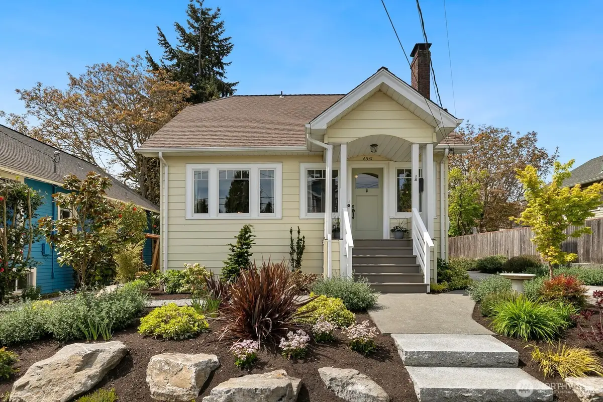 6531 27th Avenue Nw, Seattle, WA 98117 - #1