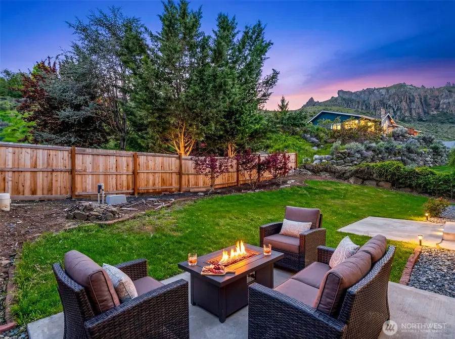 1111 Splett Street, Wenatchee, WA 98801 - #2