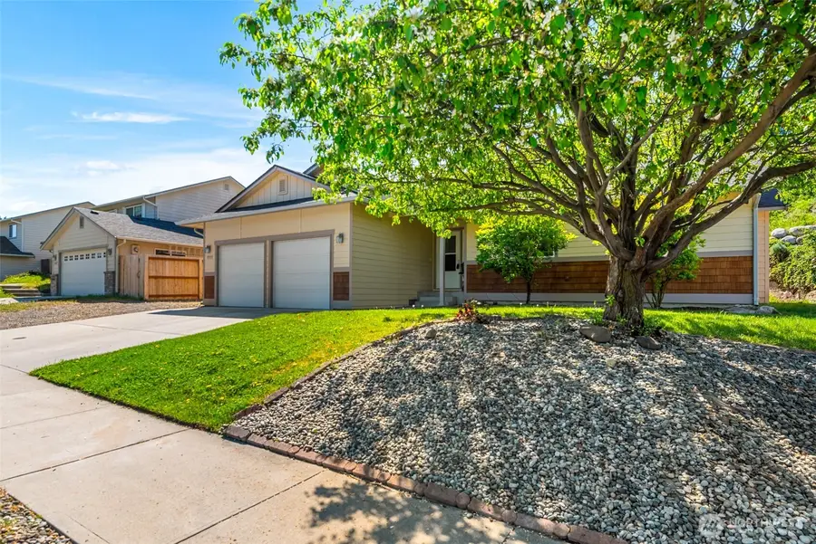 1111 Splett Street, Wenatchee, WA 98801 - #3